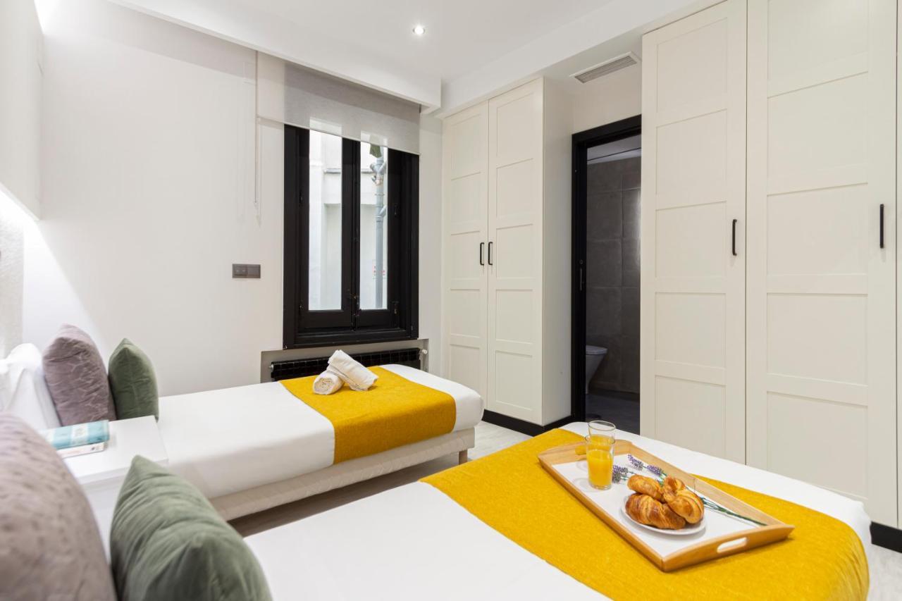 Appartement Apa 1256 à Madrid Extérieur photo