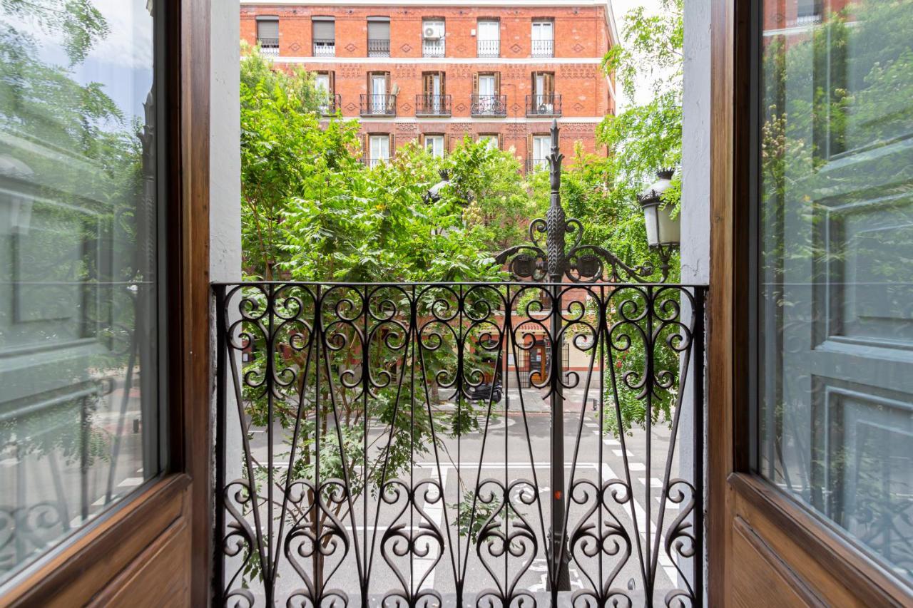 Appartement Apa 1256 à Madrid Extérieur photo