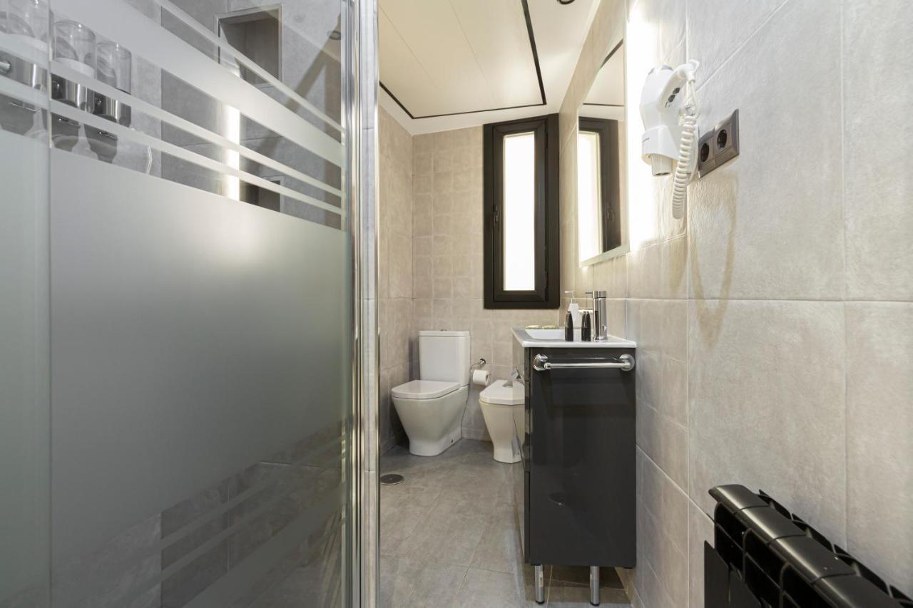 Appartement Apa 1256 à Madrid Extérieur photo
